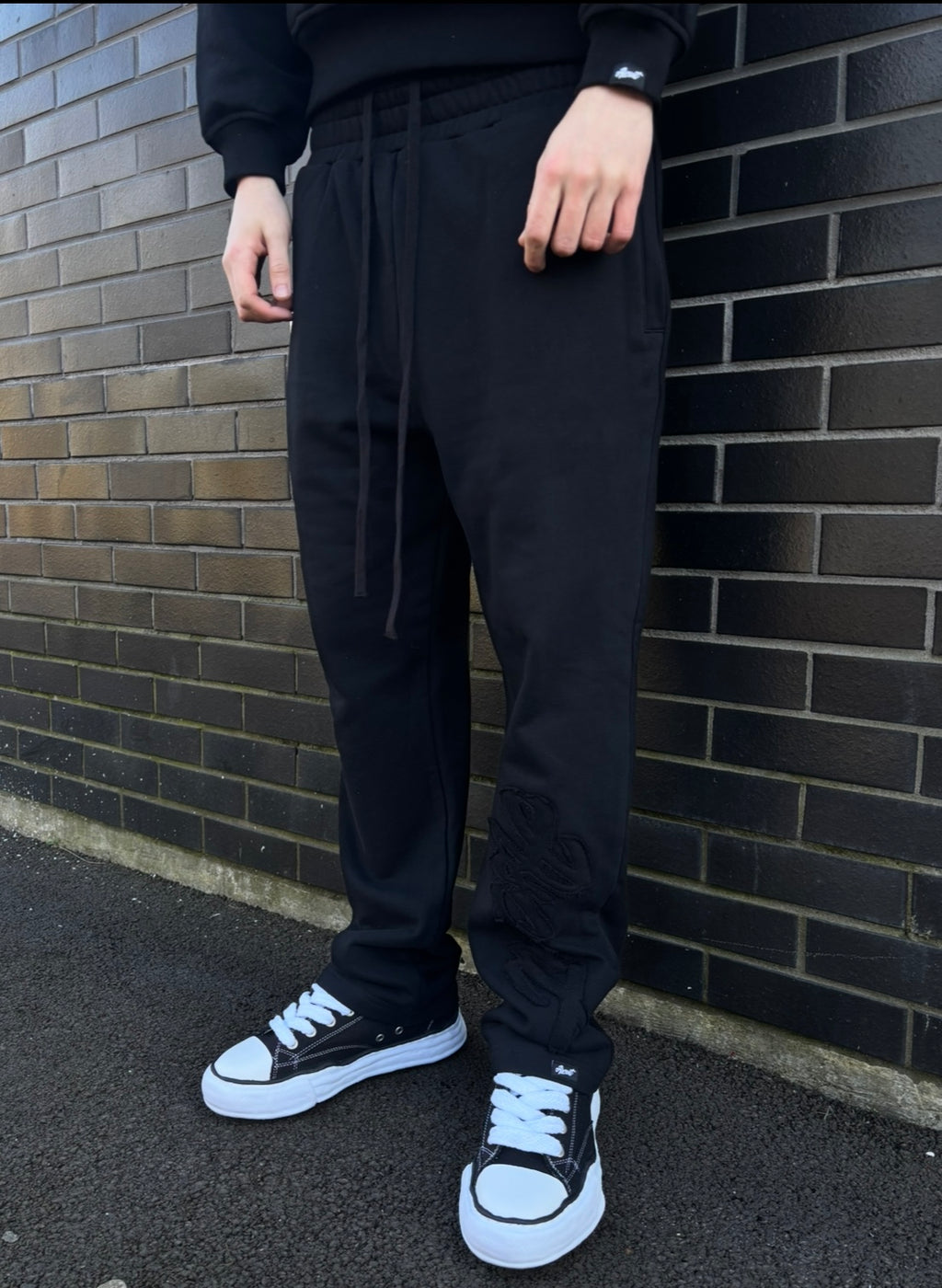 black on black Ascent Joggers